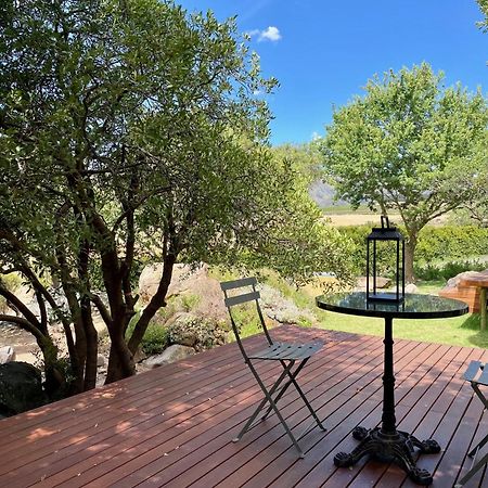 סטלנבוש Mountain Cottages At Haskell Vineyard מראה חיצוני תמונה